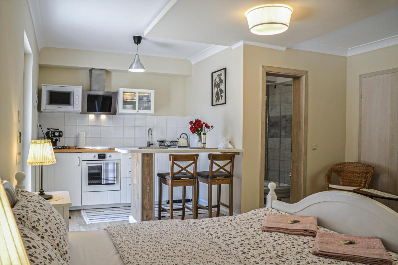 Terrace Apartments เอ็กเกอร์ ภายนอก รูปภาพ