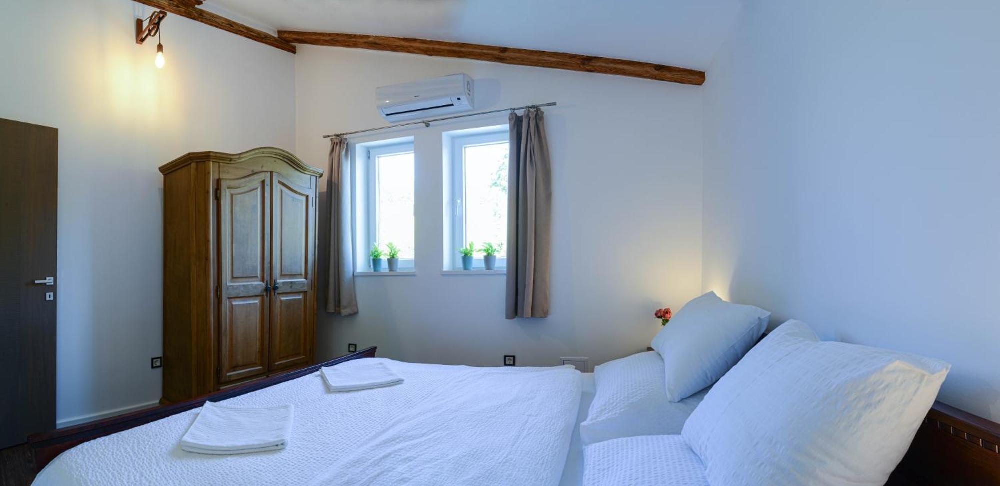 Terrace Apartments เอ็กเกอร์ ภายนอก รูปภาพ
